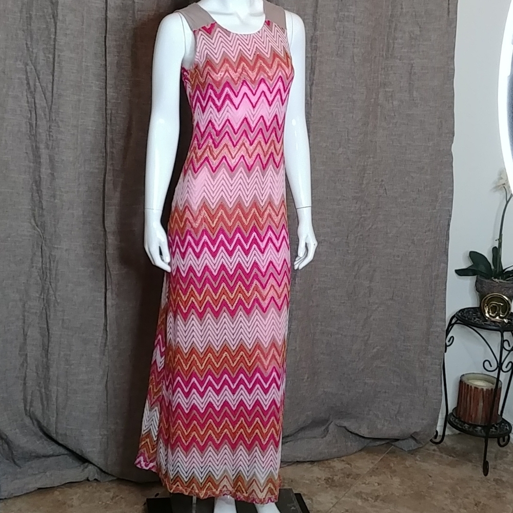 Pink Overlay Crochet Maxi Dress Size Small